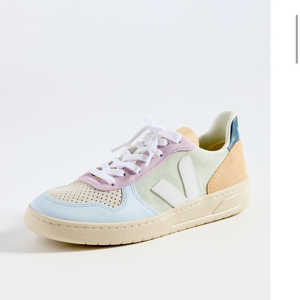 Brand new Veja Sneakers